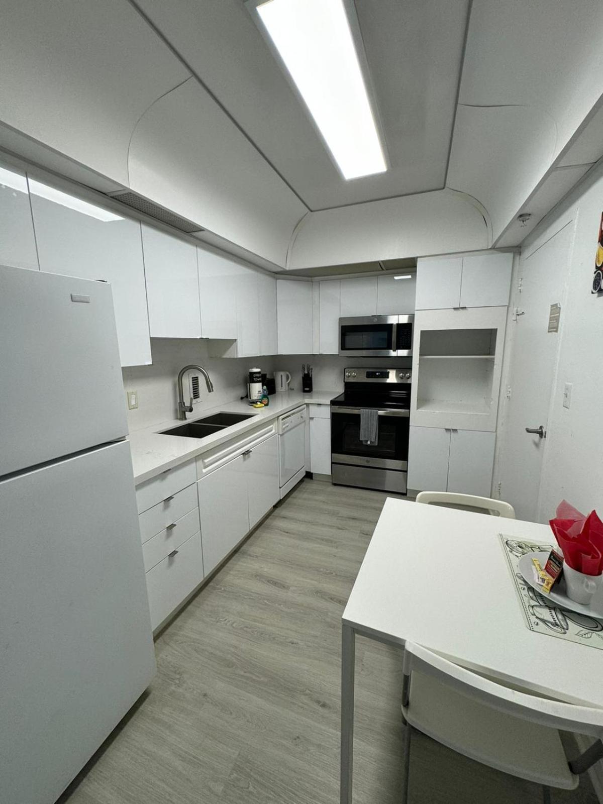 The Tides On Miami Hollywood Ocean View Apartments 1B エクステリア 写真